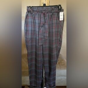 Sky and Sparrow NWT Gray and Red Plaid Paper Bag Waist pants Size Large